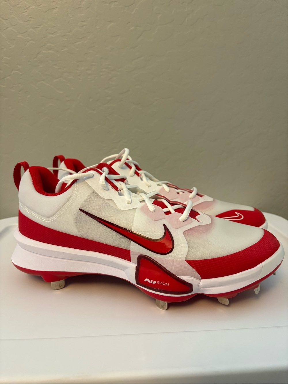 Nike force zoom trout 9 pro baseball cleats in university red and white NEW